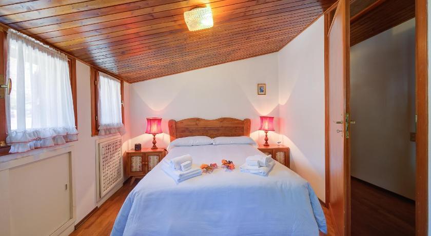 Il Rododendro City Center - Happy Rentals Bardonecchia Buitenkant foto